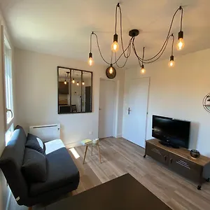 Au 3 Rue Manhes Apartamento